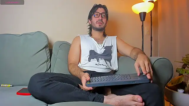 Ackerman Eren  online show from September 29, 10:31 am