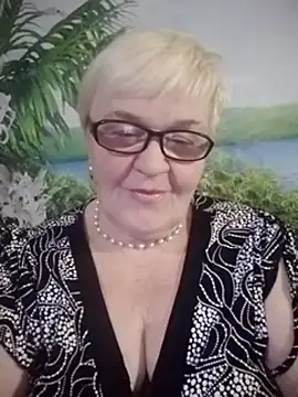 VioletSweet566 online show from December 8, 6:50 pm