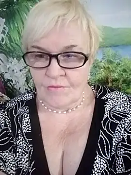 VioletSweet566 online show from December 14, 12:01 pm