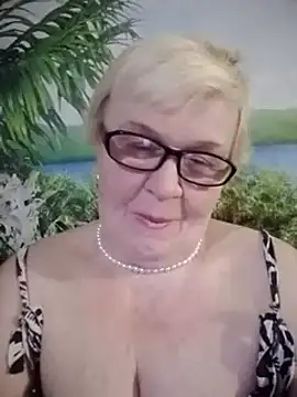 VioletSweet566 online show from January 23, 4:59 pm