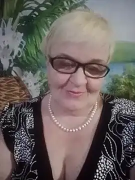 VioletSweet566 online show from March 8, 2:01 am