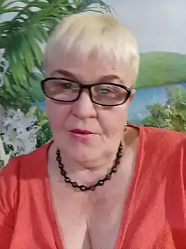 VioletSweet566 online show from March 20, 5:36 pm