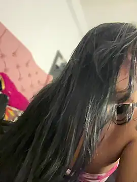 Laura fernandezII online show from February 26, 1:21 am