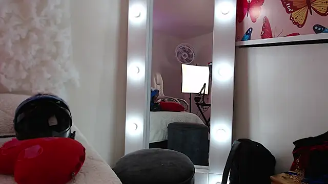  sharlotte777 online show from February 14, 1:08 pm