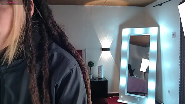  sharlotte777 online show from March 10, 12:48 pm