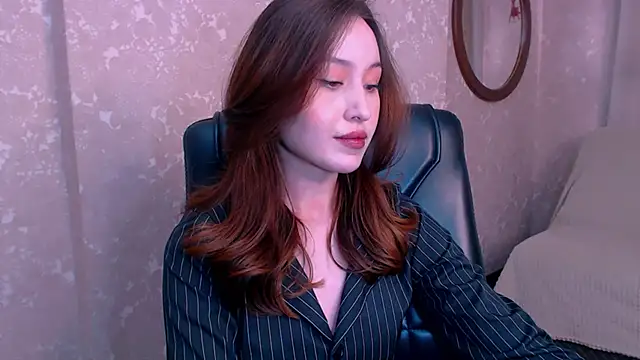 Snapshot of Ann__Cute chatting on February 9, 7:38 am Ann Cute online show from February 9, 7:38 am