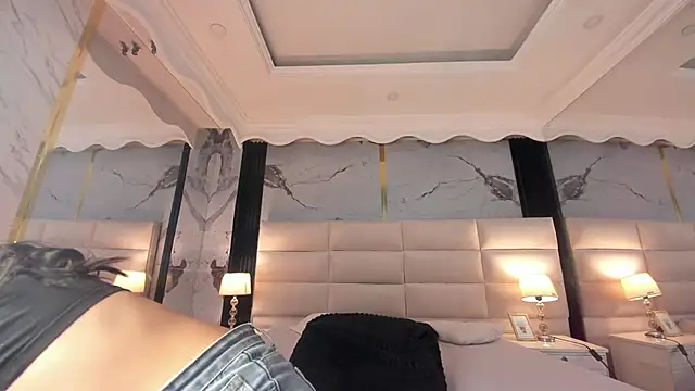 Princess Violett online show from November 10, 2:38 pm