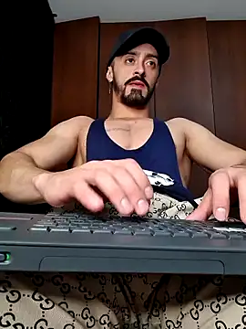 Snapshot of MAXIMUS_MASTE3 chatting on March 6, 3:57 am MAXIMUS MASTE3 online show from March 6, 3:57 am