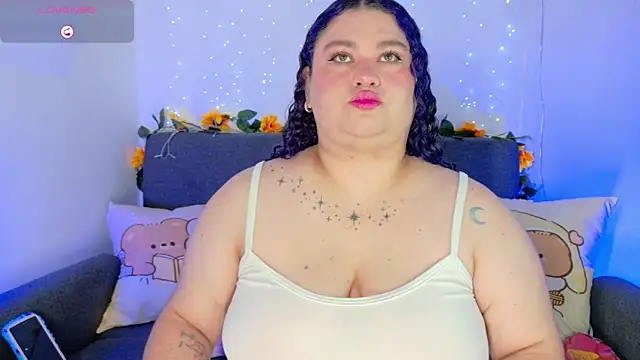 Snapshot of lunitaa0 chatting on May 15, 12:01 pm lunitaa0 online show from May 15, 12:01 pm
