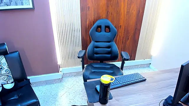 VickyJohnson1 online show from February 19, 8:41 pm