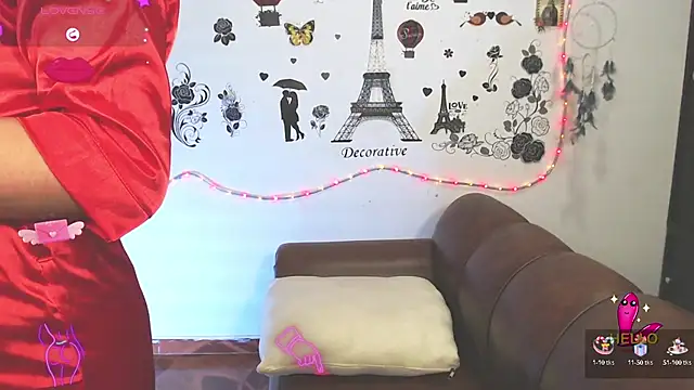 Snapshot of FernandaEloisa chatting on January 15, 4:54 pm FernandaEloisa online show from January 15, 4:54 pm