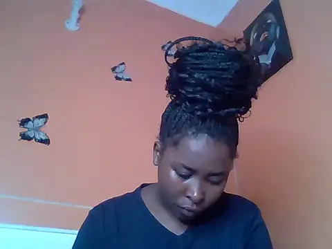 Moonfades online show from December 19, 9:49 am