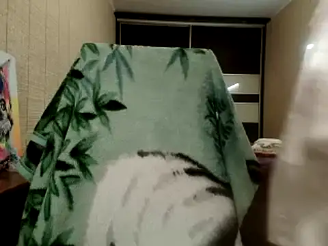 Lia Laguna77 online show from November 14, 9:57 pm