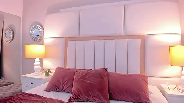 Snapshot of AmbarSantany chatting on January 9, 8:44 pm AmbarSantany online show from January 9, 8:44 pm