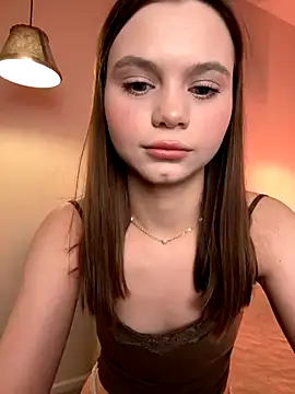 Snapshot of its_me_lissa_ chatting on October 14, 3:57 pm its me lissa online show from October 14, 3:57 pm