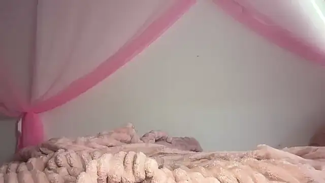 shandiloveslemonss online show from November 23, 6:19 pm