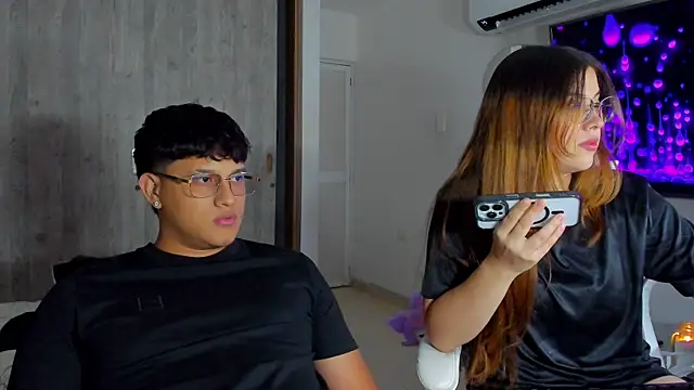 kittyandrick online show from April 13, 11:10 pm