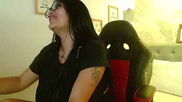 violletha online show from January 30, 6:54 pm