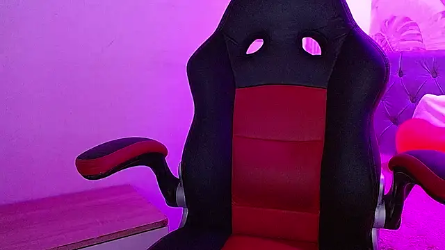 violletha online show from February 17, 12:27 pm