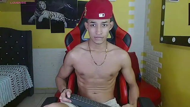 jose sexycumm online show from October 22, 7:35 pm