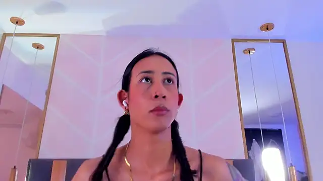 GabyPetit online show from November 30, 7:51 pm