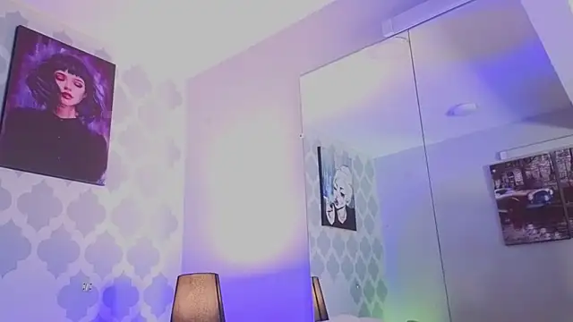 Snapshot of GabyPetit chatting on May 23, 1:48 pm GabyPetit online show from May 23, 1:48 pm