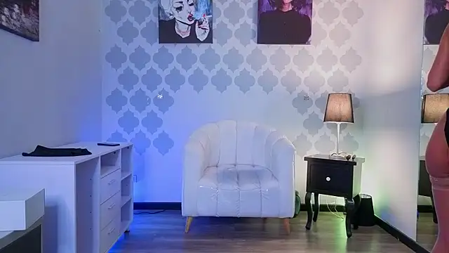 GabyPetit online show from July 14, 7:52 pm