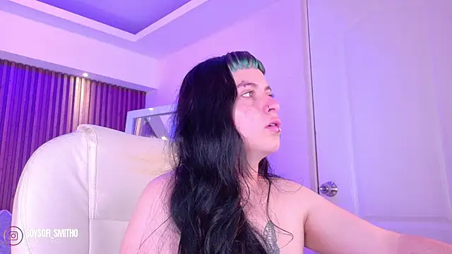 Lucy Smith2 online show from May 1, 4:06 am