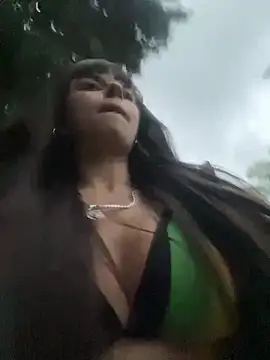 Snapshot of VioletaSubmissive chatting on January 5, 11:12 pm VioletaSubmissive online show from January 5, 11:12 pm