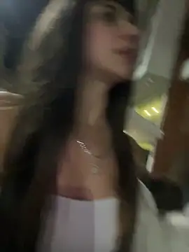 Snapshot of VioletaSubmissive chatting on January 26, 2:56 am VioletaSubmissive online show from January 26, 2:56 am