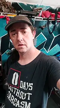 Snapshot of Boo-boo_kittyfux chatting on November 23, 4:40 pm Boo-boo kittyfux online show from November 23, 4:40 pm