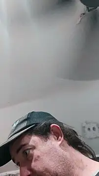 Snapshot of Boo-boo_kittyfux chatting on December 2, 1:33 am Boo-boo kittyfux online show from December 2, 1:33 am