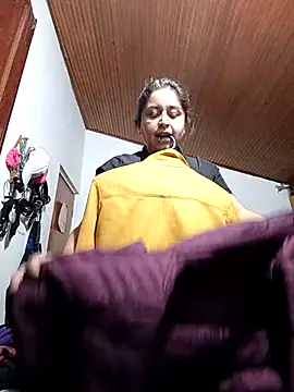 Snapshot of yajahil chatting on October 29, 5:31 am yajahil online show from October 29, 5:31 am