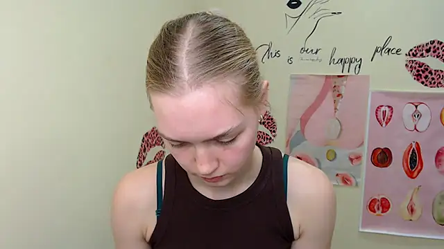 MademoiselleCl online show from February 7, 4:03 pm