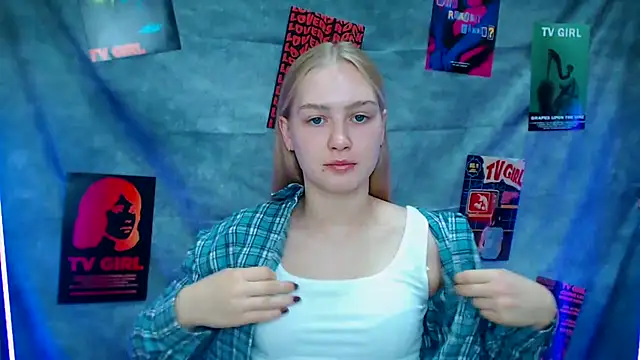 MademoiselleCl online show from September 22, 6:15 am