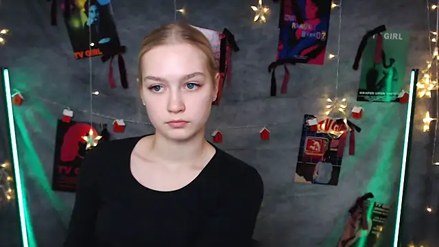 MademoiselleCl online show from February 1, 1:31 pm