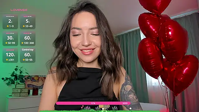 Snapshot of Oh_My_Dianee chatting on February 13, 7:56 am Oh My Dianee online show from February 13, 7:56 am