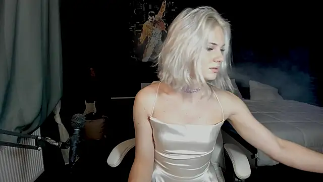 Milena marshmalows online show from December 8, 6:39 pm