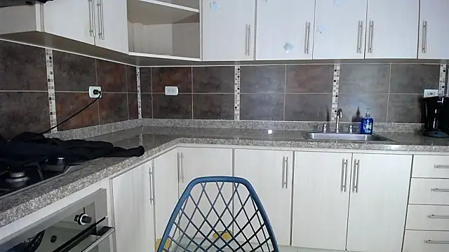 anna alvarez online show from February 9, 12:20 pm