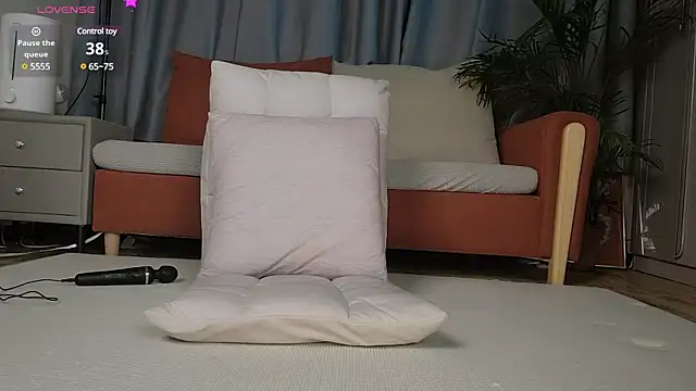 Snapshot of Youth3_ chatting on January 12, 1:58 pm Youth3 online show from January 12, 1:58 pm