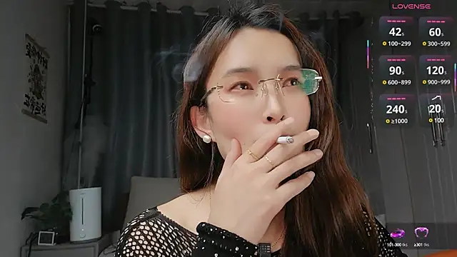 Snapshot of Youth3_ chatting on March 20, 5:15 pm Youth3 online show from March 20, 5:15 pm