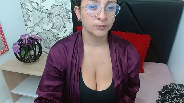 Snapshot of sarax_ximena chatting on July 15, 4:01 pm sarax ximena online show from July 15, 4:01 pm