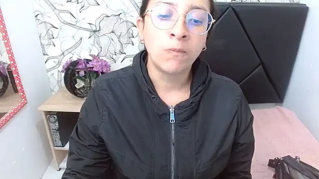 Snapshot of sarax_ximena chatting on July 16, 7:14 am sarax ximena online show from July 16, 7:14 am