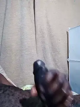 Snapshot of Dick_undisputed chatting on January 15, 9:45 am Dick undisputed online show from January 15, 9:45 am