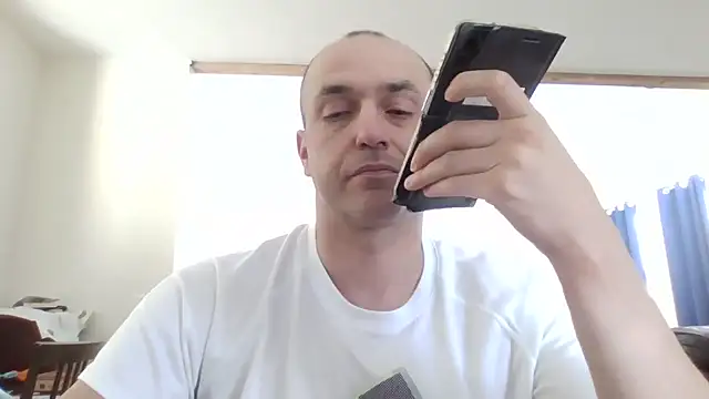 joshuagpratt online show from January 4, 2:14 am