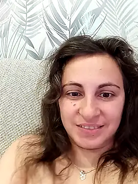 Snapshot of ShelaDiass chatting on October 10, 5:50 am ShelaDiass online show from October 10, 5:50 am