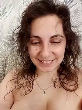 Snapshot of ShelaDiass chatting on December 18, 7:14 am ShelaDiass online show from December 18, 7:14 am