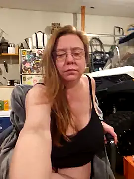 MsShelby40 online show from December 19, 11:23 pm