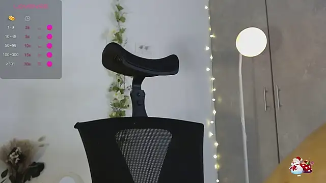 pauliCarter online show from February 5, 7:51 pm