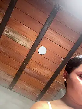 MollySanders    online show from July 18, 11:52 pm